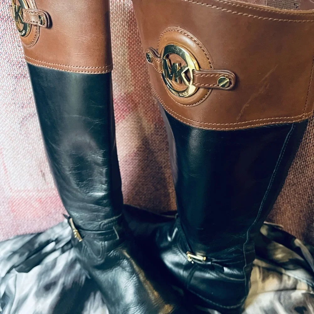 Michael Kors Fulton Harness Boot Black/Mocha Brown Leather Boot - Picture 5 of 11